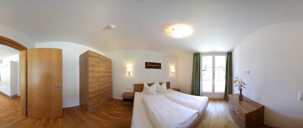 Apart Mountain Lodge Mayrhofen Zimmer foto